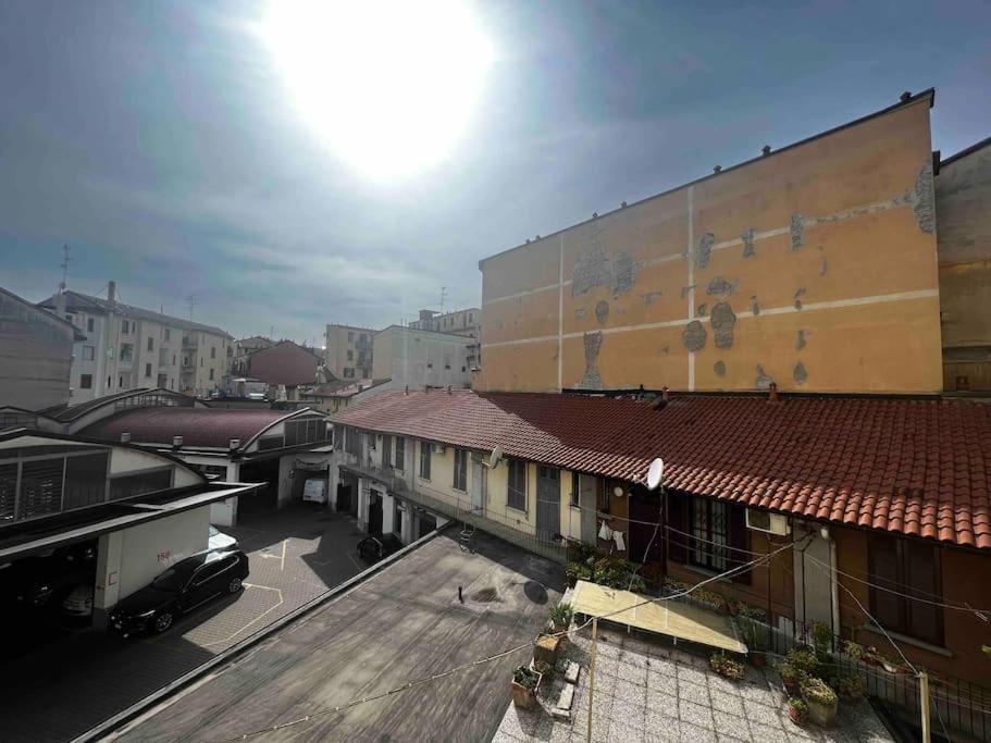 La Regina Delle Locazioni Ai Navigli 1 Apartment มิลาน ภายนอก รูปภาพ