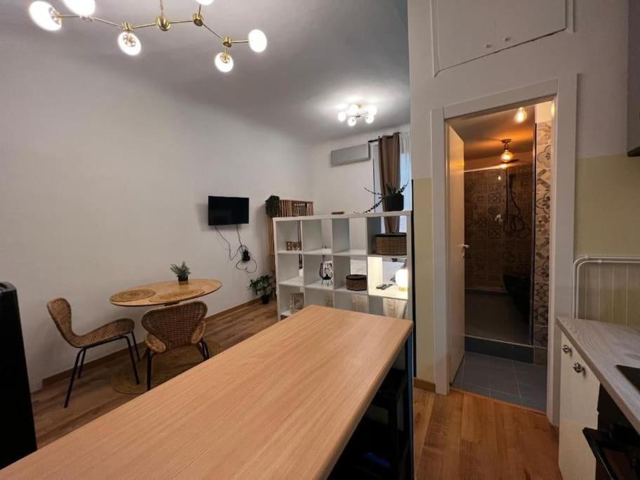 La Regina Delle Locazioni Ai Navigli 1 Apartment มิลาน ภายนอก รูปภาพ