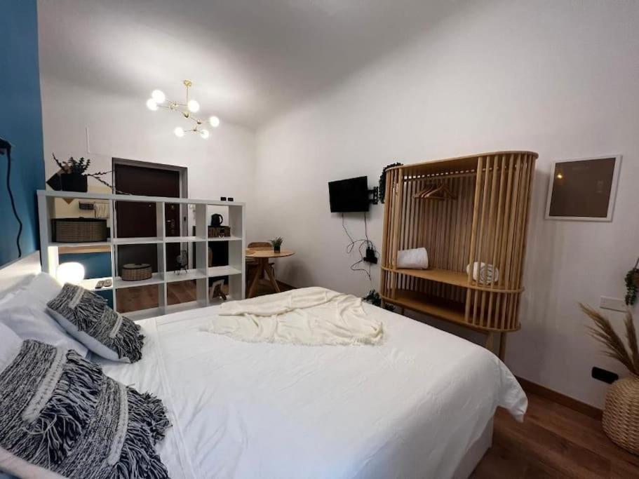 La Regina Delle Locazioni Ai Navigli 1 Apartment มิลาน ภายนอก รูปภาพ